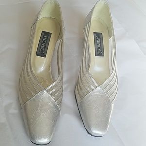 J. Renee Silver Leather/Mesh Heels 8.5 EUC